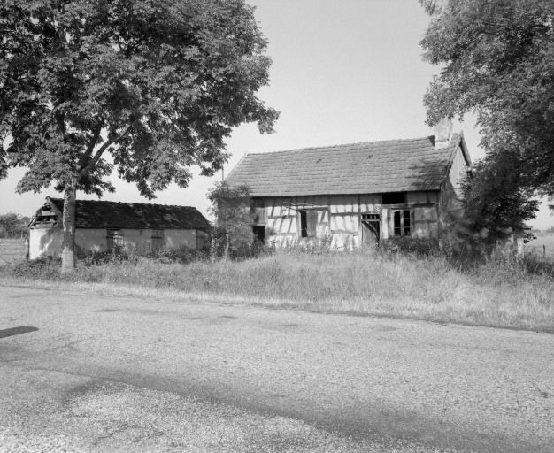 Vue d'ensemble. © Michel Rosso / Région Bourgogne-Franche-Comté, Inventaire du patrimoine - 1986