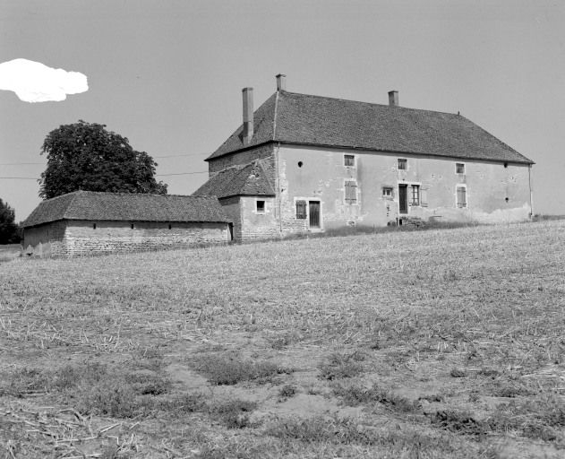Elévations postérieures. © Michel Rosso / Région Bourgogne-Franche-Comté, Inventaire du patrimoine - 1986
