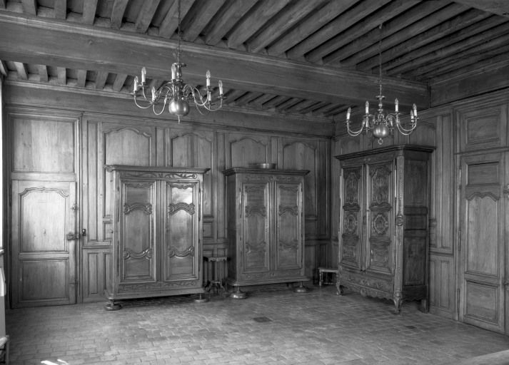 Aile gauche, rez-de-chaussée, bureau du directeur © Jean-Luc Duthu / Région Bourgogne-Franche-Comté, Inventaire du patrimoine - 1987