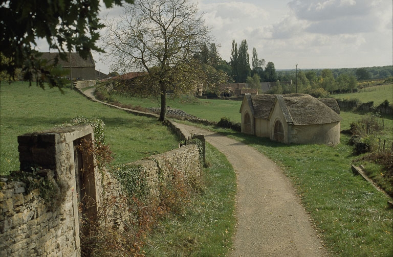  lavoir © Jacques Druart / Région Bourgogne-Franche-Comté, Inventaire du patrimoine - 1990
