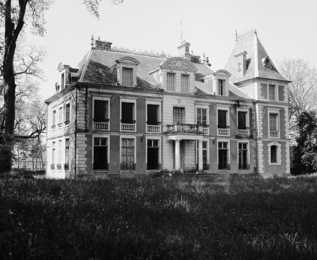 Façade antérieure. © non renseigné / Région Bourgogne-Franche-Comté, Inventaire du patrimoine - 1990