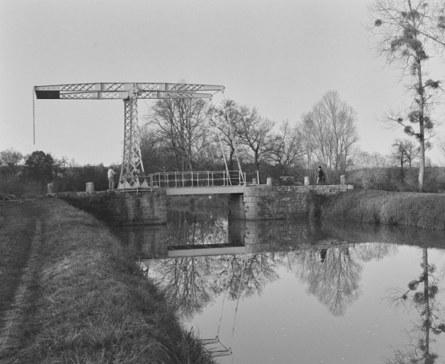  Pont © Jean-Luc Duthu / Région Bourgogne-Franche-Comté, Inventaire du patrimoine - 1992