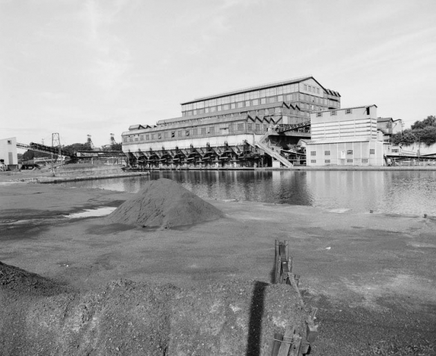 Vue depuis le quai du canal. © Michel Rosso / Région Bourgogne-Franche-Comté, Inventaire du patrimoine - 1992