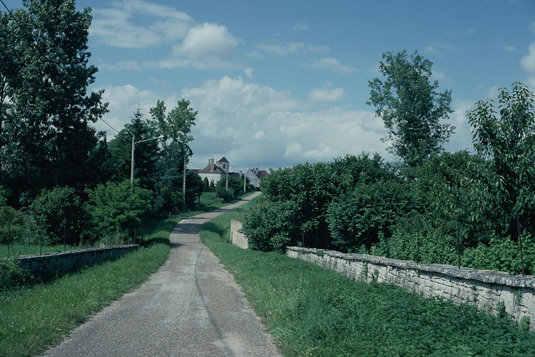  lavoir © Jacques Druart / Région Bourgogne-Franche-Comté, Inventaire du patrimoine - 1993