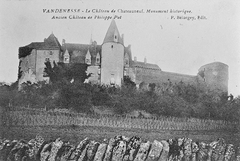  château fort © Michel Thierry / Région Bourgogne-Franche-Comté, Inventaire du patrimoine - 1994