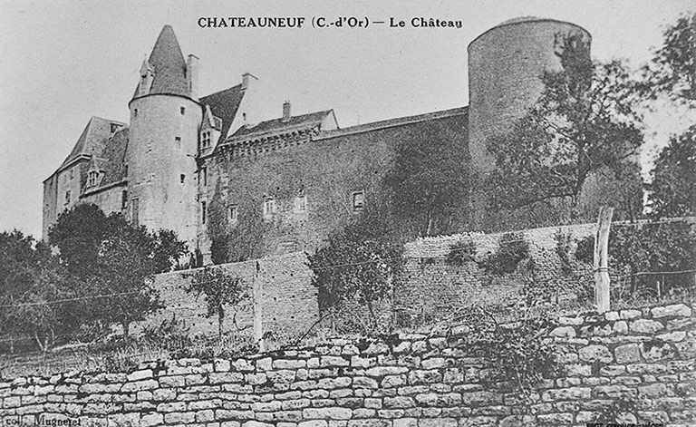  château fort © Michel Thierry / Région Bourgogne-Franche-Comté, Inventaire du patrimoine - 1994