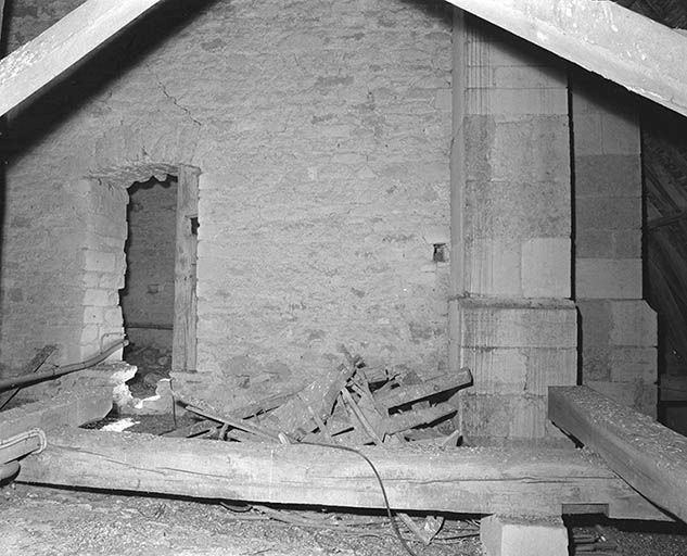 Comble de la nef : mur du clocher. © Jean-Luc Duthu / Région Bourgogne-Franche-Comté, Inventaire du patrimoine - 1995