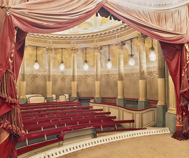  théâtre © Michel Rosso / Région Bourgogne-Franche-Comté, Inventaire du patrimoine - 1996