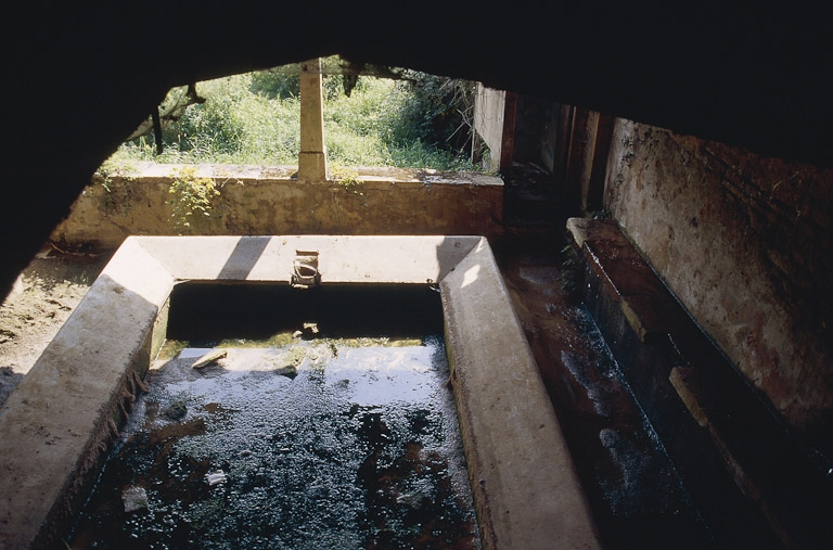  lavoir © Jacques Druart / Région Bourgogne-Franche-Comté, Inventaire du patrimoine - 1996