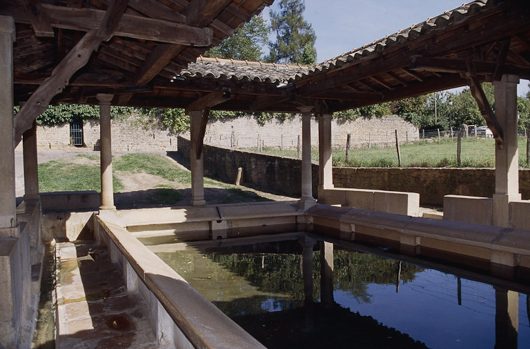  lavoir © Jacques Druart / Région Bourgogne-Franche-Comté, Inventaire du patrimoine - 1996