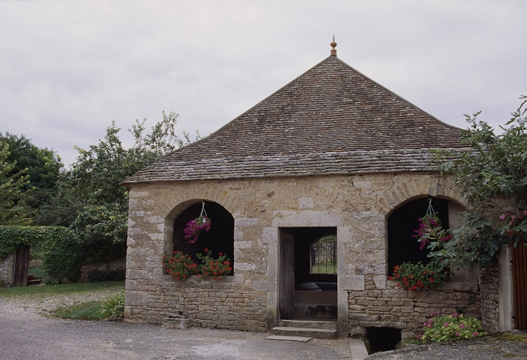  lavoir © Jacques Druart / Région Bourgogne-Franche-Comté, Inventaire du patrimoine - 1996