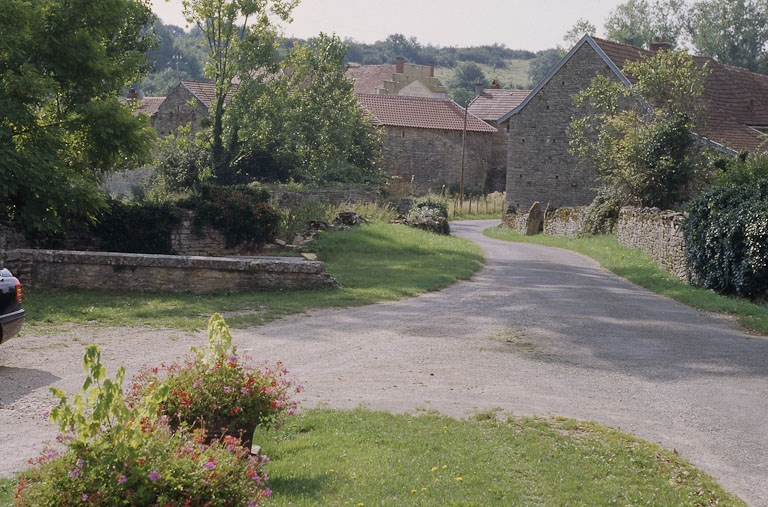  lavoir © Jacques Druart / Région Bourgogne-Franche-Comté, Inventaire du patrimoine - 1996