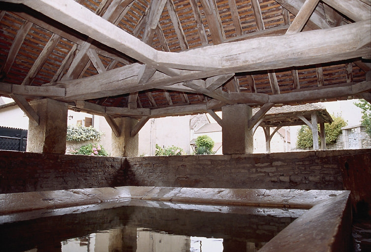  lavoir © Jacques Druart / Région Bourgogne-Franche-Comté, Inventaire du patrimoine - 1996
