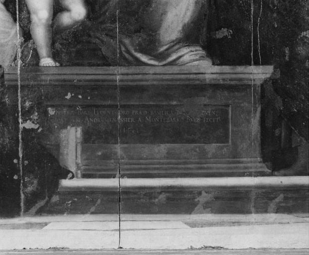 Détail : inscription sur le piédestal. © Michel Thierry / Région Bourgogne-Franche-Comté, Inventaire du patrimoine - 1997