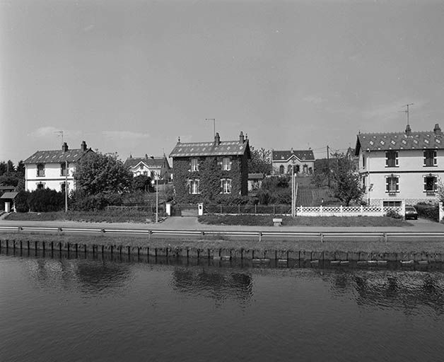  © Jean-Luc Duthu / Région Bourgogne-Franche-Comté, Inventaire du patrimoine - 1997