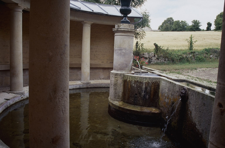  lavoir © Jacques Druart / Région Bourgogne-Franche-Comté, Inventaire du patrimoine - 1998