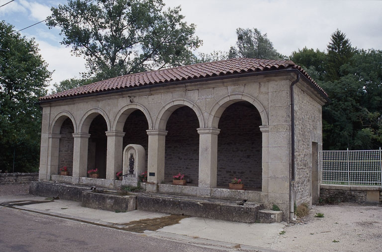 lavoir © Jacques Druart / Région Bourgogne-Franche-Comté, Inventaire du patrimoine - 1998