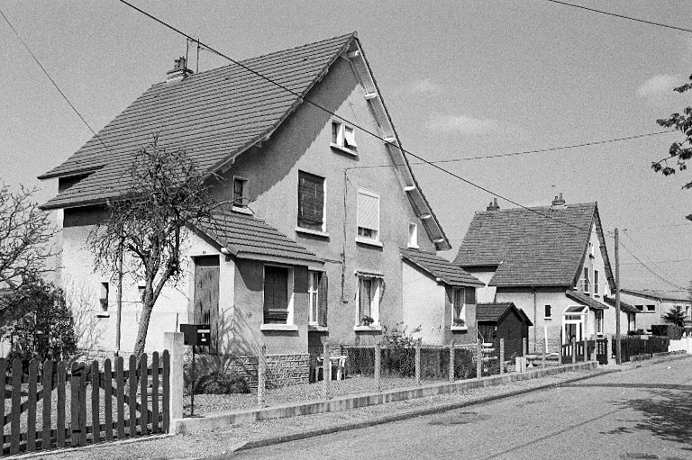  cité ouvrière © Frédéric Pillet / Région Bourgogne-Franche-Comté, Inventaire du patrimoine - 1998