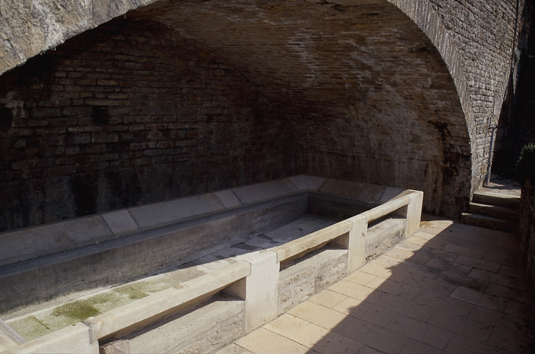  lavoir © Jacques Druart / Région Bourgogne-Franche-Comté, Inventaire du patrimoine - 1998
