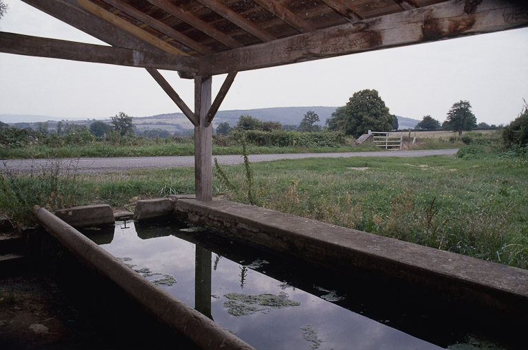  lavoir © Jacques Druart / Région Bourgogne-Franche-Comté, Inventaire du patrimoine - 1998