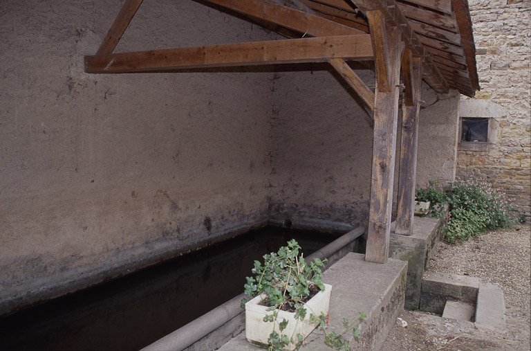  lavoir © Jacques Druart / Région Bourgogne-Franche-Comté, Inventaire du patrimoine - 1998