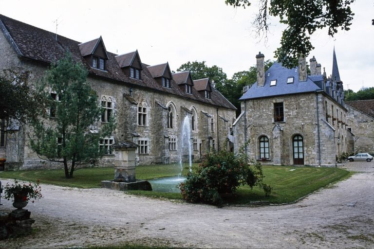  abbaye © Jean-Luc Duthu / Région Bourgogne-Franche-Comté, Inventaire du patrimoine - 1999