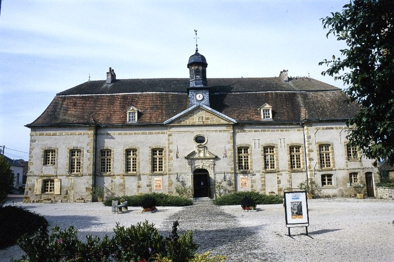  hôpital © Jean-Luc Duthu / Région Bourgogne-Franche-Comté, Inventaire du patrimoine - 1999