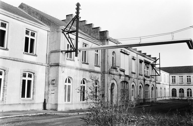  établissement administratif d'entreprise centre culturel © Frédéric Pillet / Région Bourgogne-Franche-Comté, Inventaire du patrimoine - 1999