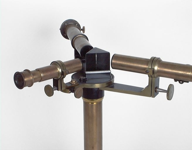  instrument de démonstration en optique © Michel Thierry / Région Bourgogne-Franche-Comté, Inventaire du patrimoine - 2000