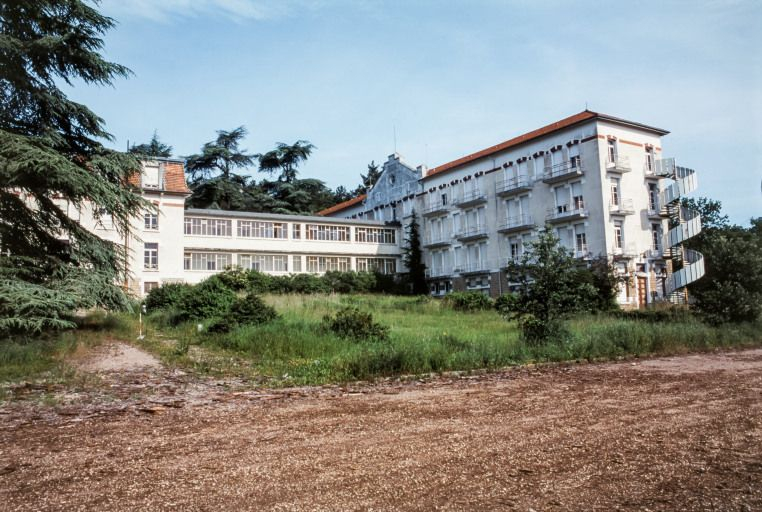 Vue de l'aile nord. © Jean-Luc Duthu / Région Bourgogne-Franche-Comté, Inventaire du patrimoine - 2000