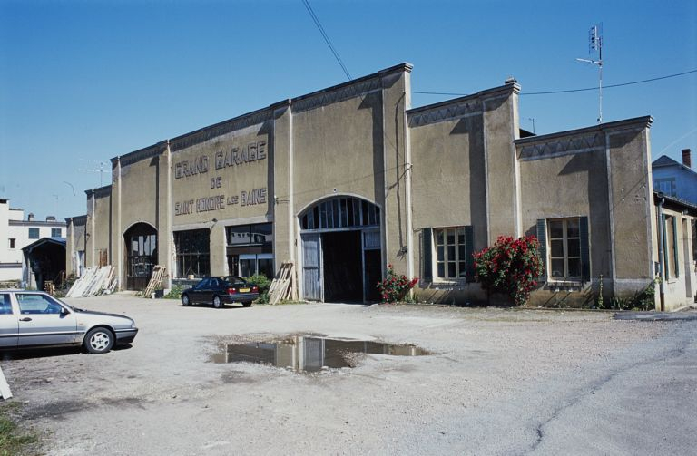  garage de réparation automobile © Jean-Luc Duthu / Région Bourgogne-Franche-Comté, Inventaire du patrimoine - 2000