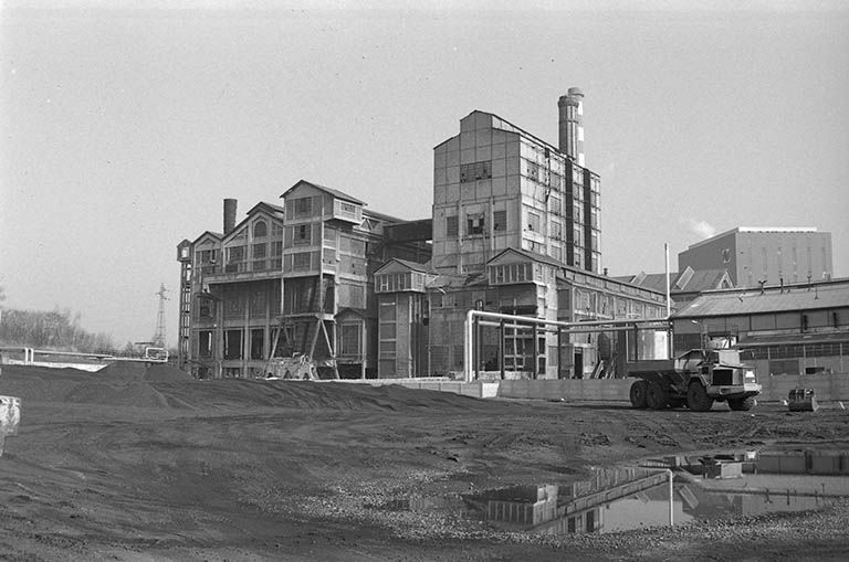 Les chaufferies, pignons sud. © Frédéric Pillet / Région Bourgogne-Franche-Comté, Inventaire du patrimoine - 2000