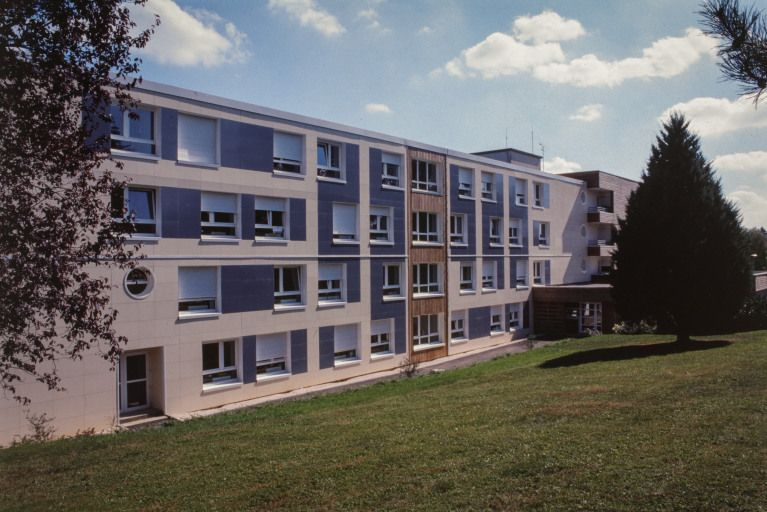 Maison de retraite, élévation latérale. © Jean-Luc Duthu / Région Bourgogne-Franche-Comté, Inventaire du patrimoine - 2001