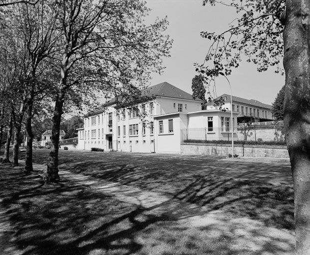 Vue depuis la rue des Hôtelleries. © Jean-Luc Duthu / Région Bourgogne-Franche-Comté, Inventaire du patrimoine - 2001