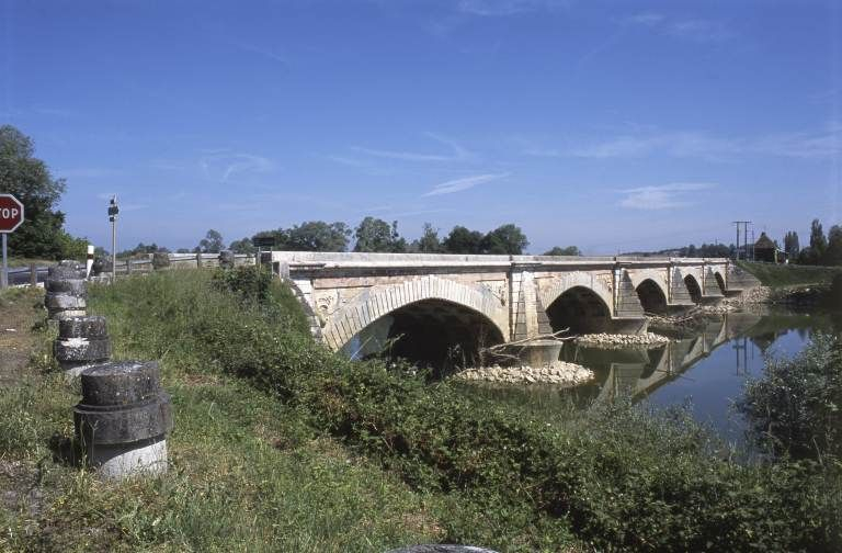 Vue d'ensemble. © Jean-Luc Duthu / Région Bourgogne-Franche-Comté, Inventaire du patrimoine - 2001