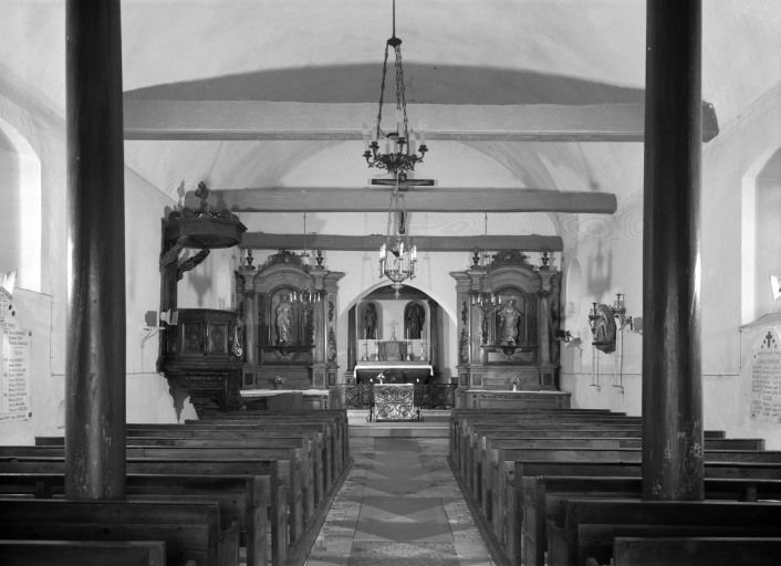 Vue d'ensemble depuis l'entrée. © Michel Rosso / Région Bourgogne-Franche-Comté, Inventaire du patrimoine - 2001