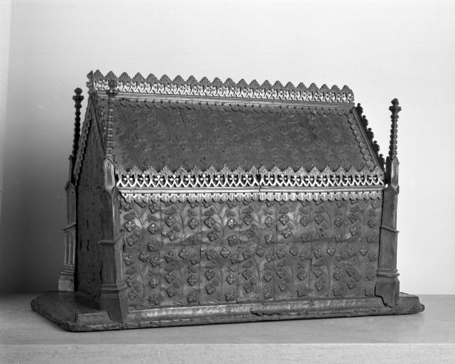 Revers © Michel Rosso / Région Bourgogne-Franche-Comté, Inventaire du patrimoine - 2001