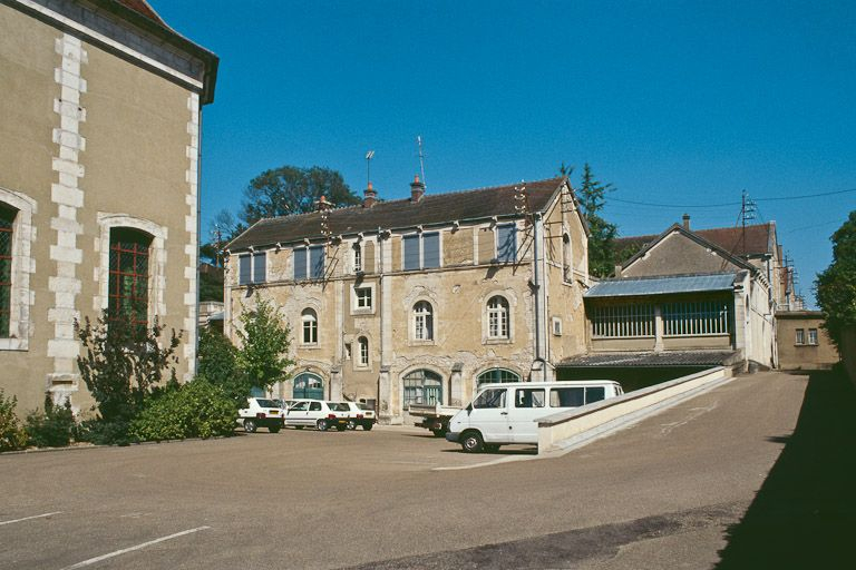 Quartier des femmes. © Jean-Luc Duthu / Région Bourgogne-Franche-Comté, Inventaire du patrimoine - 2001