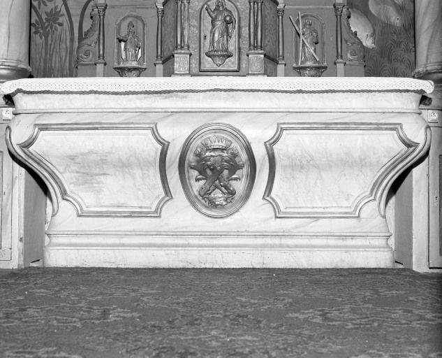 Maître-autel. © Michel Rosso / Région Bourgogne-Franche-Comté, Inventaire du patrimoine - 2002