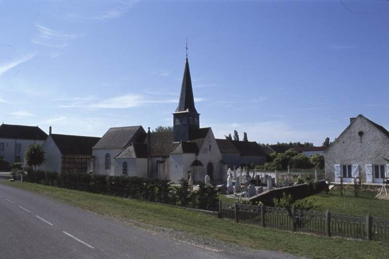 Elévation gauche et façade. © Michel Rosso / Région Bourgogne-Franche-Comté, Inventaire du patrimoine - 2002