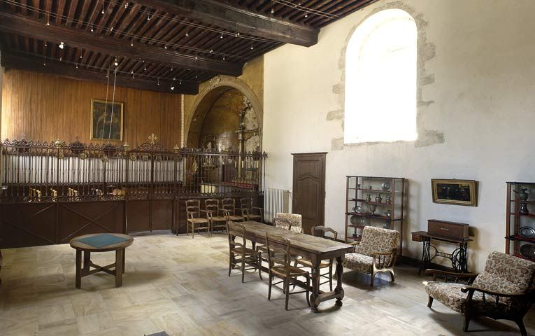 Salle des hommes et chapelle. © Michel Thierry / Région Bourgogne-Franche-Comté, Inventaire du patrimoine - 2003