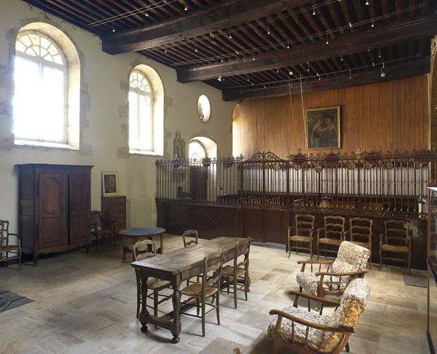 Salle des hommes et chapelle. © Michel Thierry / Région Bourgogne-Franche-Comté, Inventaire du patrimoine - 2003
