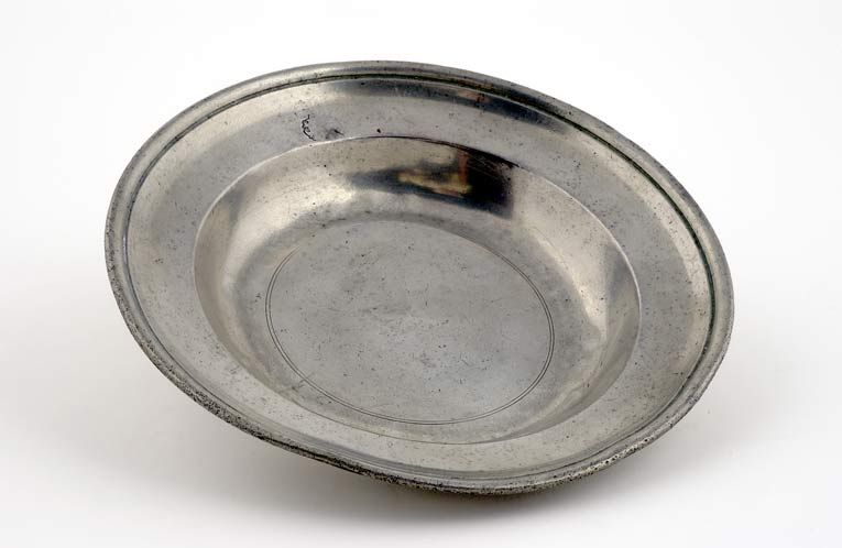 Vue d'ensemble d'une assiette © Michel Thierry / Région Bourgogne-Franche-Comté, Inventaire du patrimoine - 2003