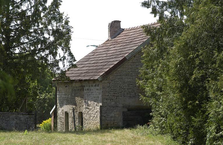 Logis de l'ancienne Maison-Dieu. © Michel Thierry / Région Bourgogne-Franche-Comté, Inventaire du patrimoine - 2003