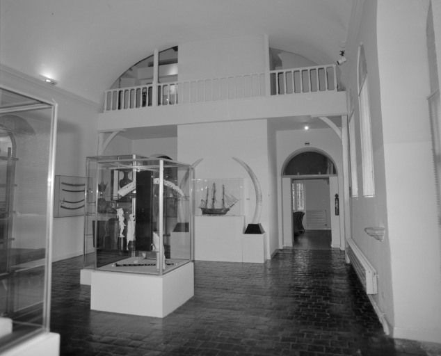 Vue d'ensemble de la salle au rez de chaussée. © Jean-Luc Duthu / Région Bourgogne-Franche-Comté, Inventaire du patrimoine - 2003