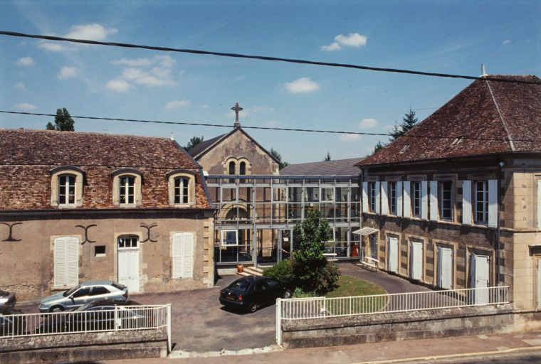 Façade sur rue, détail de la partie droite. © Jean-Luc Duthu / Région Bourgogne-Franche-Comté, Inventaire du patrimoine - 2003