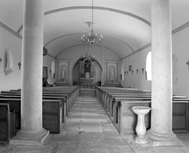 Vue d'ensemble depuis l'entrée. © Michel Rosso / Région Bourgogne-Franche-Comté, Inventaire du patrimoine - 2003