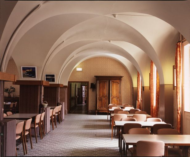 Bâtiment dit des greniers : salle Sainte-Marguerite. © Michel Rosso / Région Bourgogne-Franche-Comté, Inventaire du patrimoine - 2004