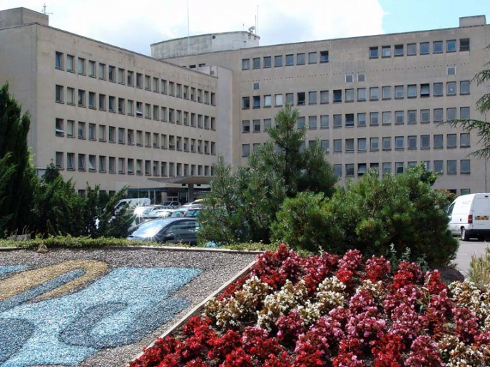 Corps principal, élévation sur le boulevard Maréchal-de-Lattre-de-Tassigny, vue générale. © Alain Morelière / Région Bourgogne-Franche-Comté, Inventaire du patrimoine - 2005