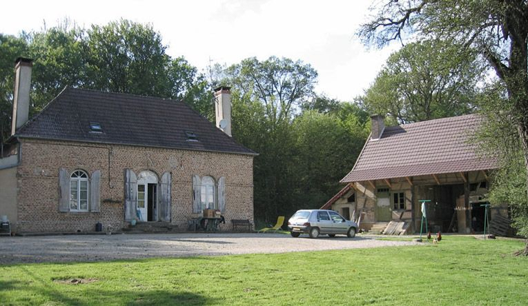 Vue d'ensemble de la façade. © Gaëlle Prost / Ecomusée de la Bresse Bourguignonne - 2005